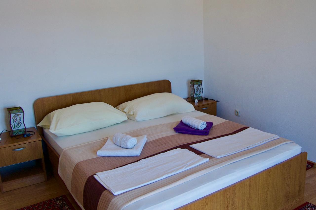 Apartments Petricevic Hvar Exterior foto